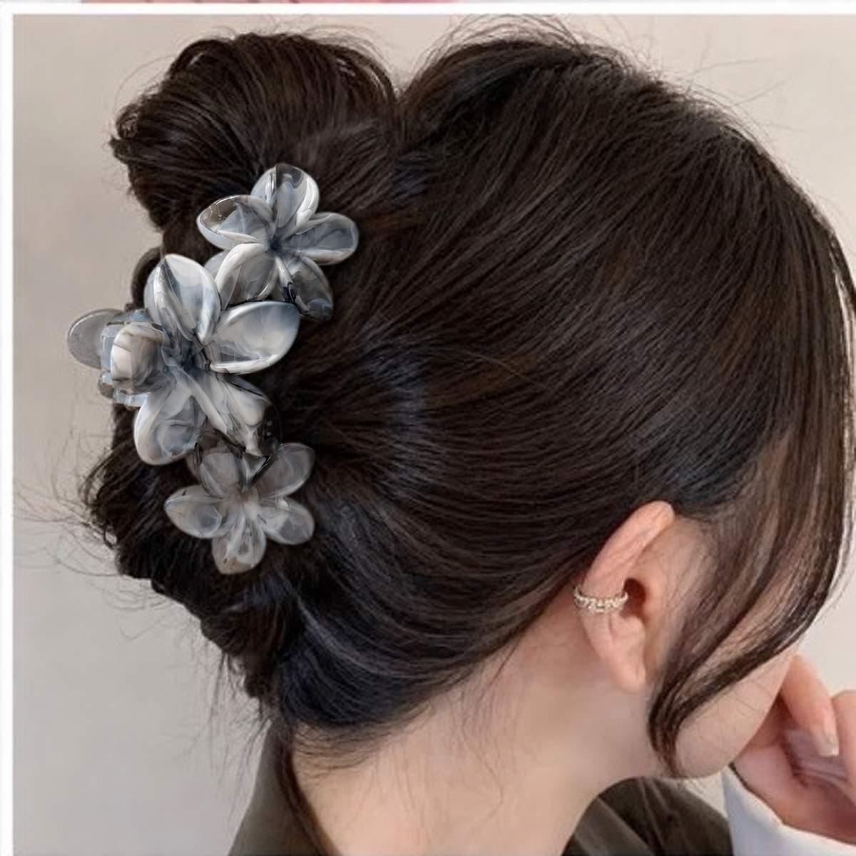 Fall claw clips