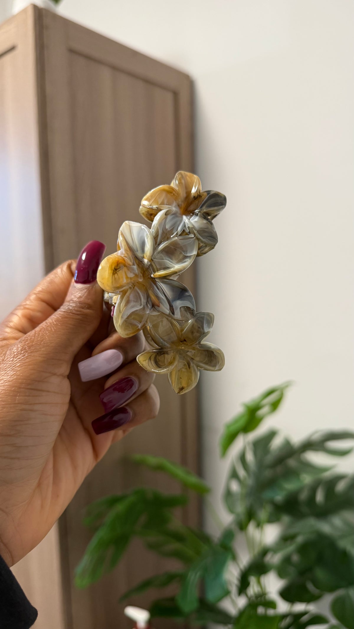 Fall claw clips