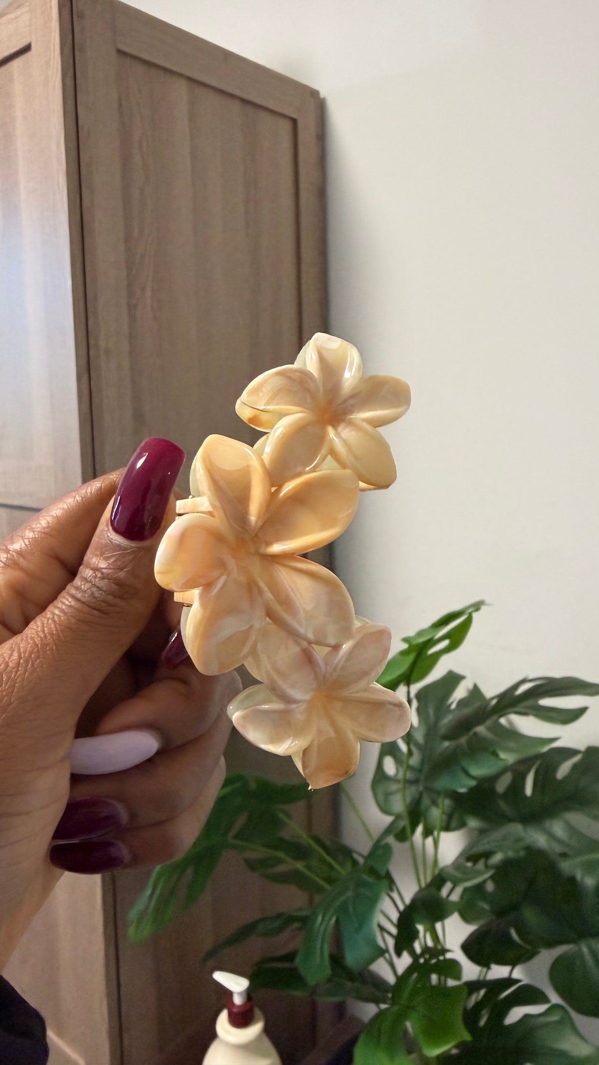 Fall claw clips